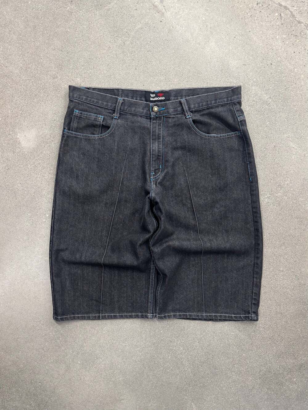 Vintage Y2K Red Diamond Baggy Contrast Stitch Jean Shorts - 38”